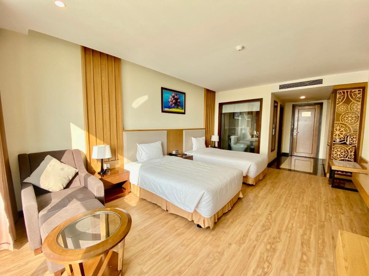 Muong Thanh Luxury Buon Ma Thuot Hotel Esterno foto