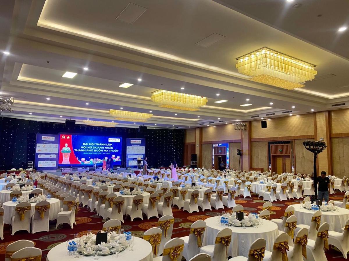 Muong Thanh Luxury Buon Ma Thuot Hotel Esterno foto