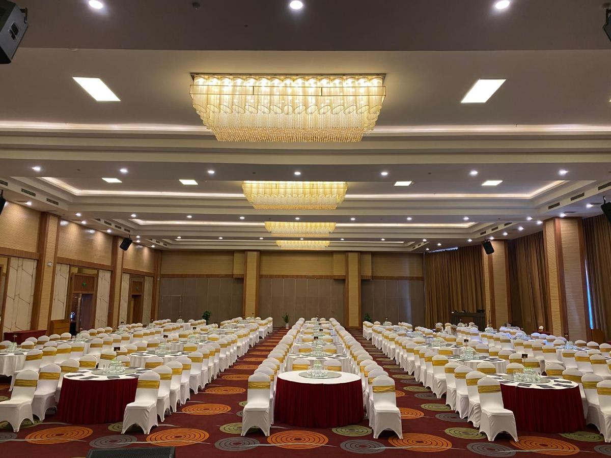 Muong Thanh Luxury Buon Ma Thuot Hotel Esterno foto
