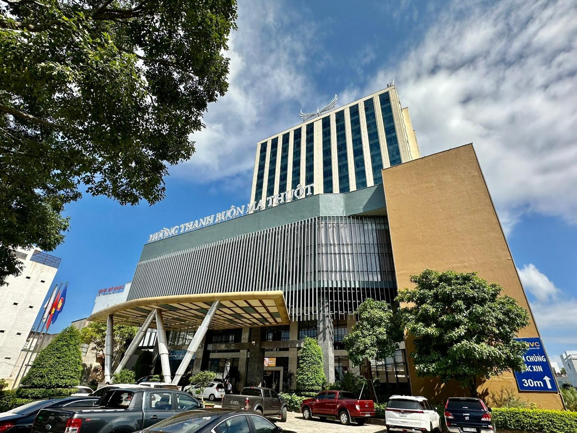 Muong Thanh Luxury Buon Ma Thuot Hotel Esterno foto
