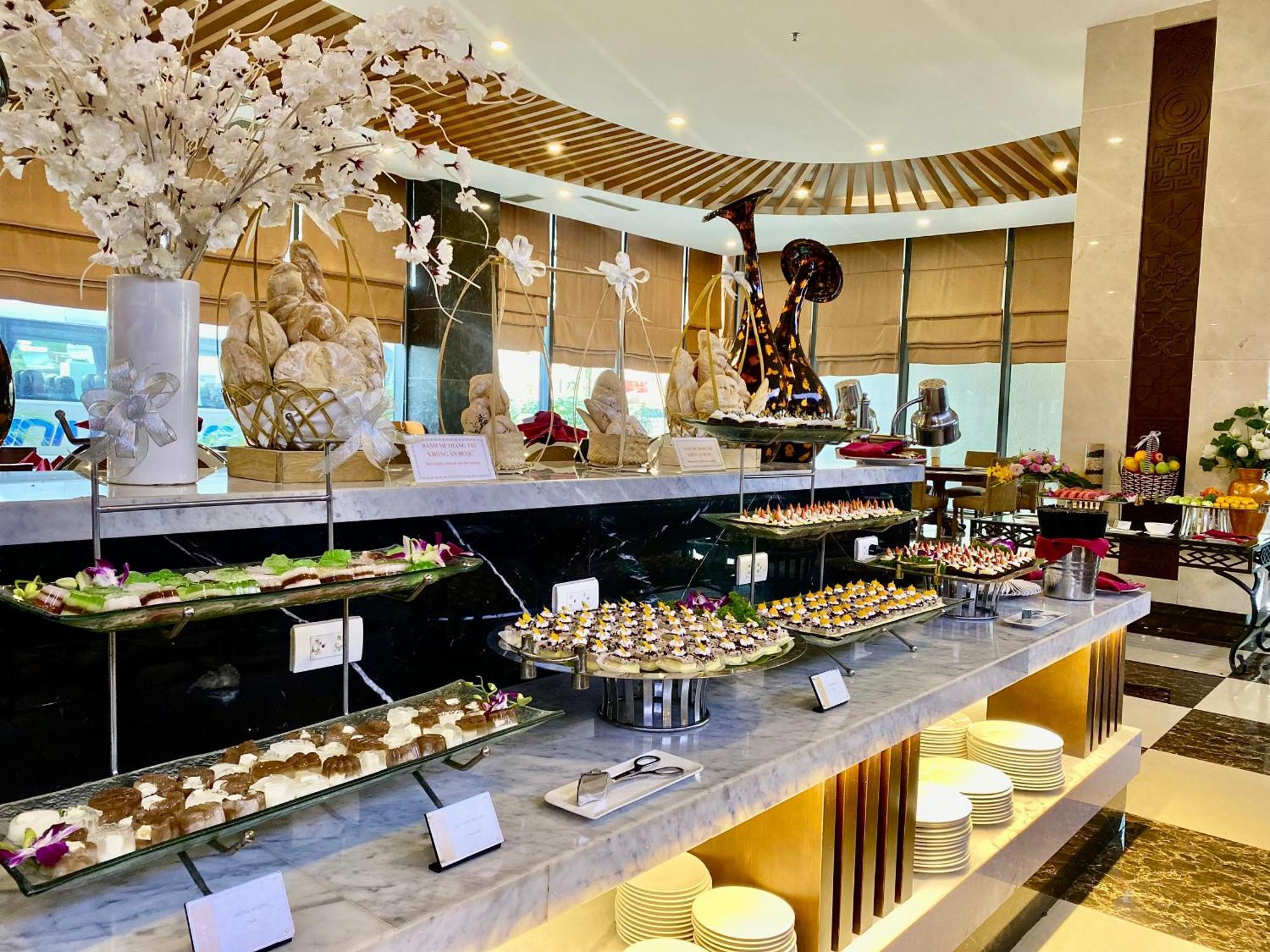 Muong Thanh Luxury Buon Ma Thuot Hotel Esterno foto